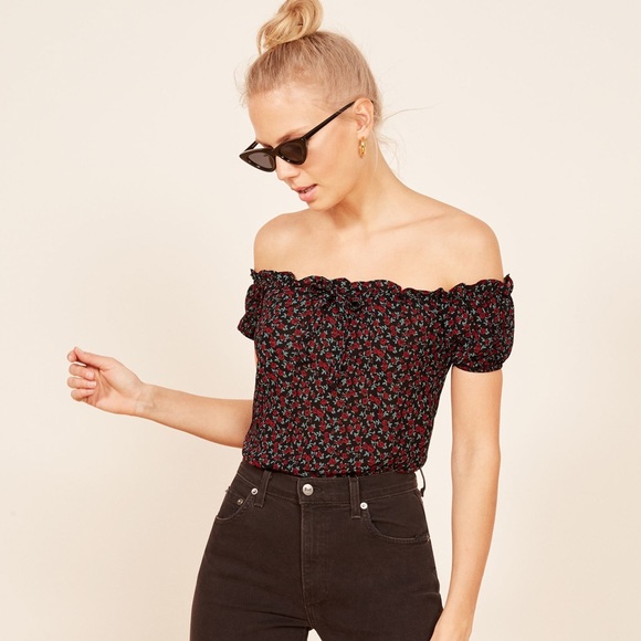 Reformation Tops - Reformation off the shoulder top